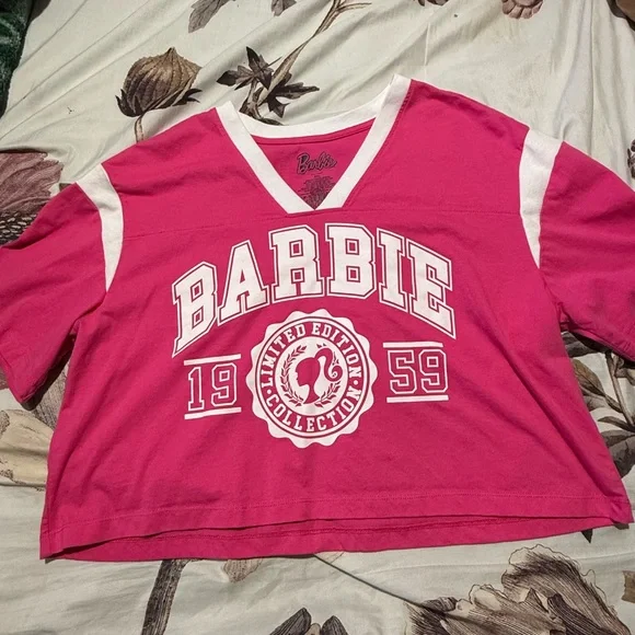 Barbie Pink and White Limited Edition - Picture 1 of 3
